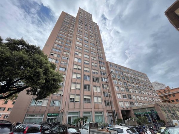 appartamento in vendita a Genova in zona San Benigno