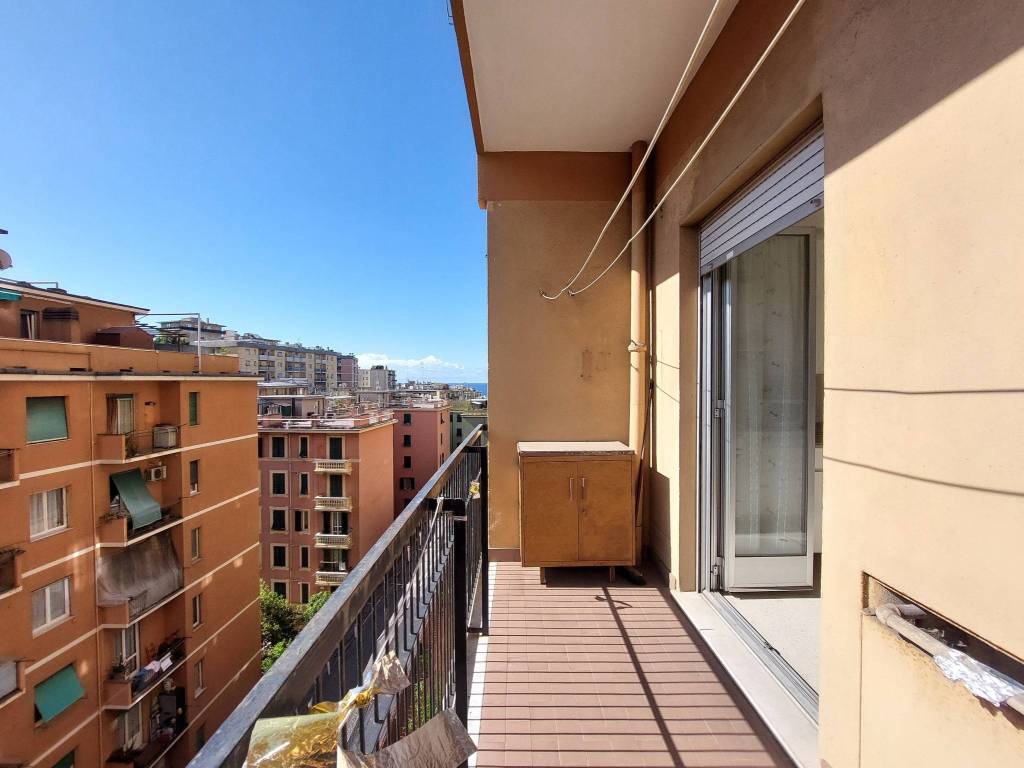 appartamento in vendita a Genova in zona Sampierdarena