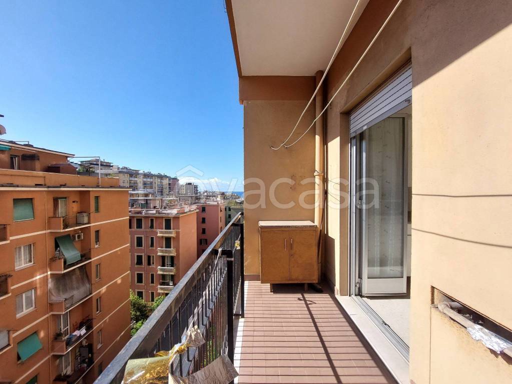 appartamento in vendita a Genova in zona Sampierdarena