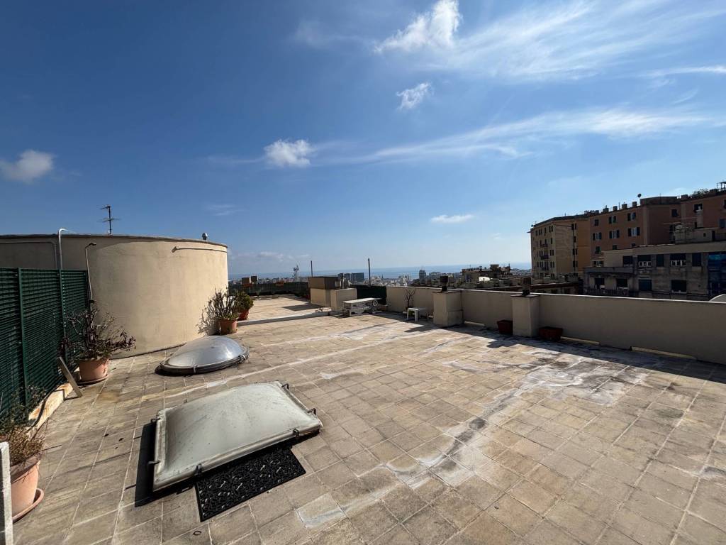 appartamento in vendita a Genova