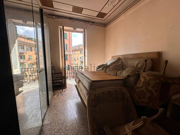 appartamento in vendita a Genova in zona Foce
