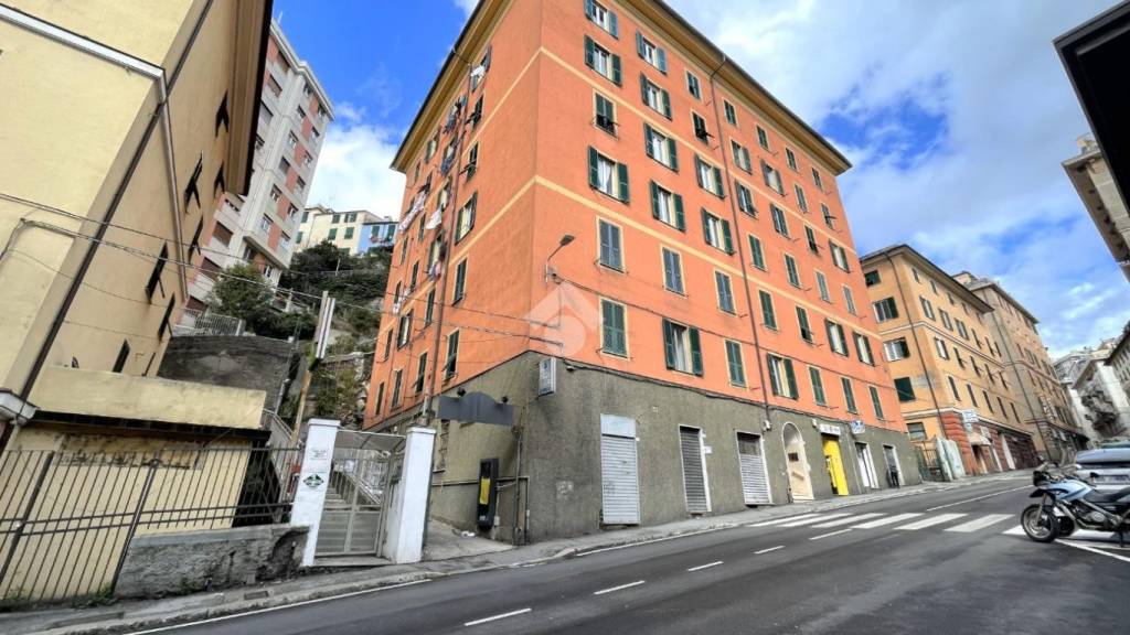appartamento in vendita a Genova in zona DiNegro