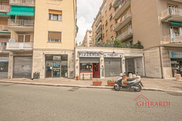 appartamento in vendita a Genova in zona Palmaro / Pra'