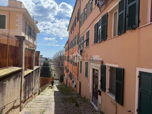 appartamento in vendita a Genova in zona Multedo