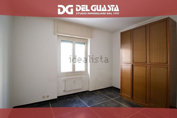 appartamento in vendita a Genova in zona Molassana