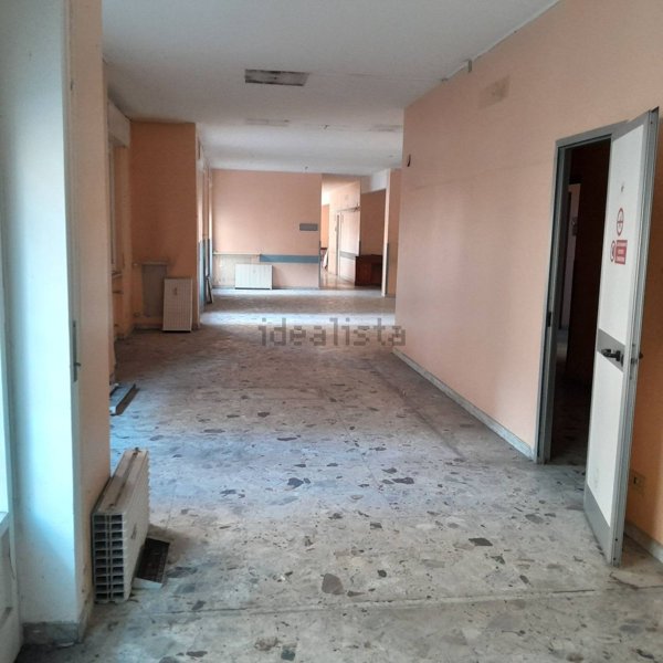 appartamento in vendita a Genova in zona Molassana