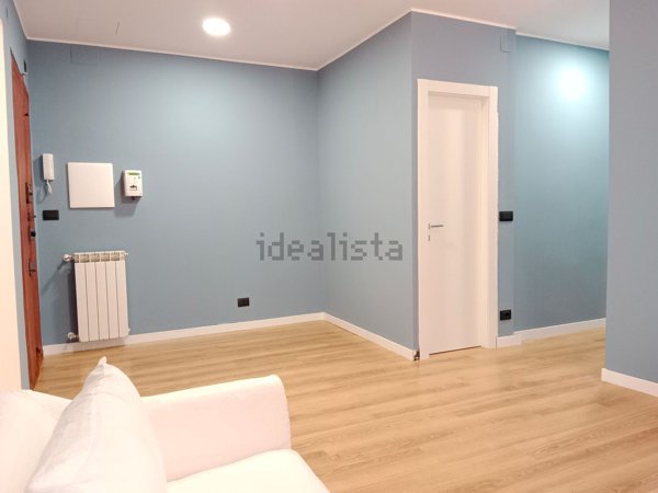 appartamento in vendita a Genova in zona Sestri Ponente