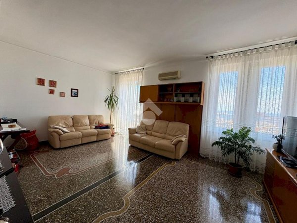 appartamento in vendita a Genova in zona Cornigliano