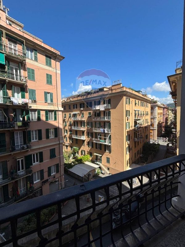 appartamento in vendita a Genova in zona Albaro
