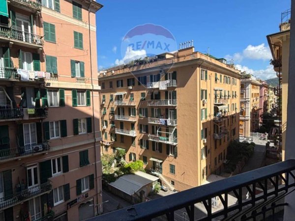 appartamento in vendita a Genova in zona Albaro