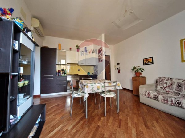 appartamento in vendita a Genova in zona Sestri Ponente