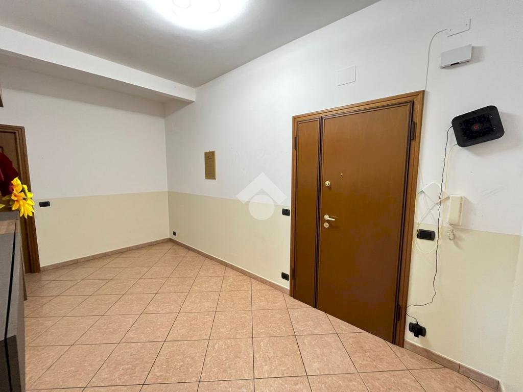 appartamento in vendita a Genova in zona Bolzaneto