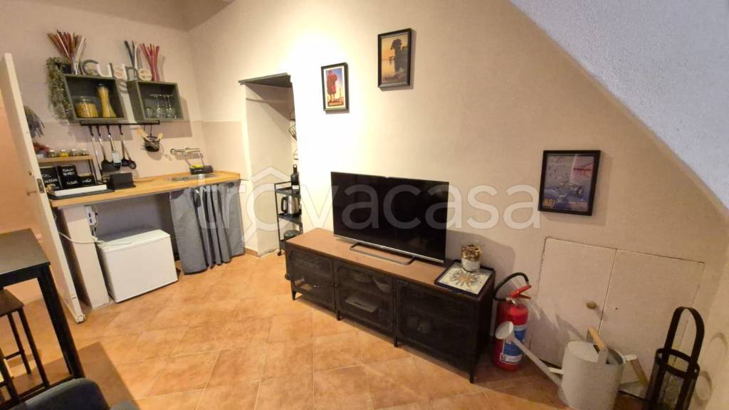 appartamento in vendita a Genova in zona Lagaccio / Granarolo