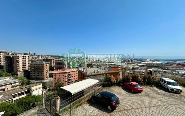 appartamento in vendita a Genova