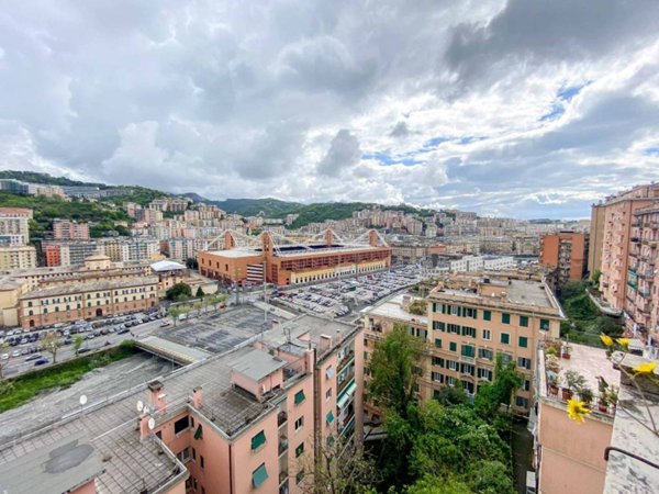 appartamento in vendita a Genova in zona Marassi