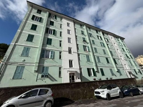 appartamento in vendita a Genova in zona Sturla