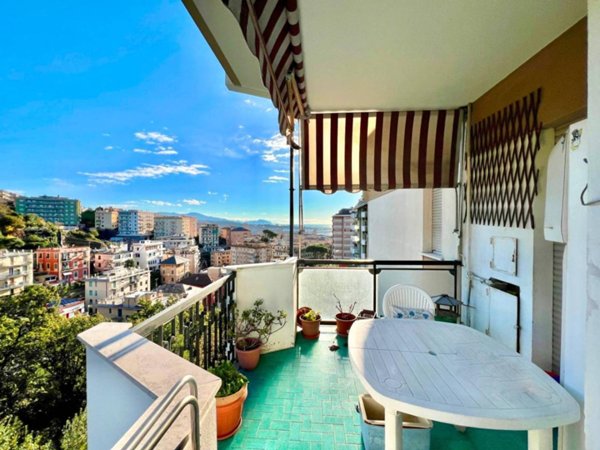 appartamento in vendita a Genova in zona Pegli