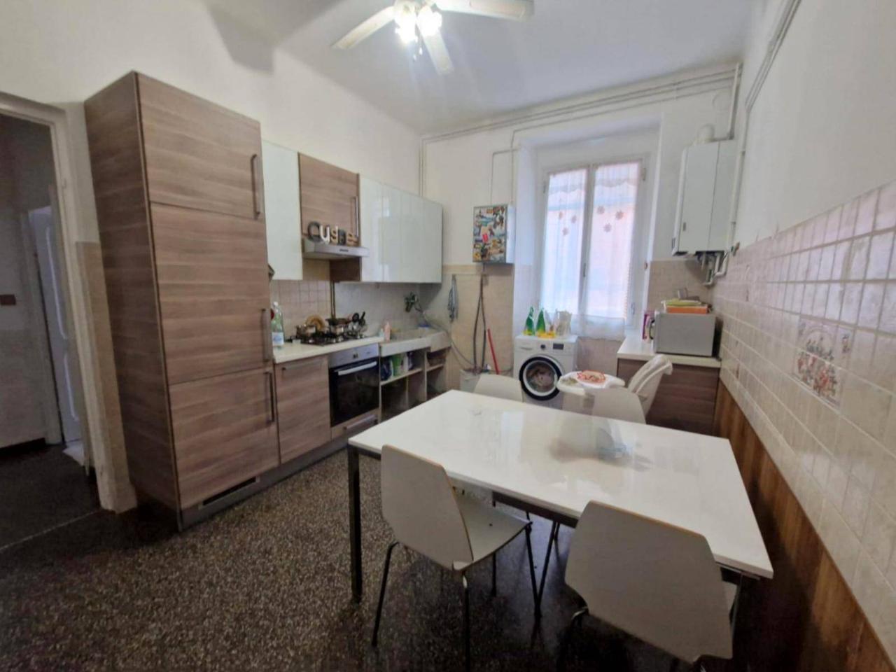 appartamento in vendita a Genova in zona Palmaro / Pra'