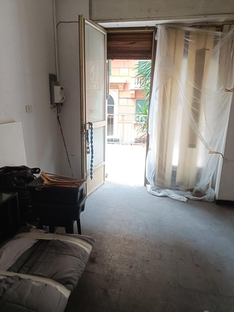 appartamento in vendita a Genova in zona Sampierdarena