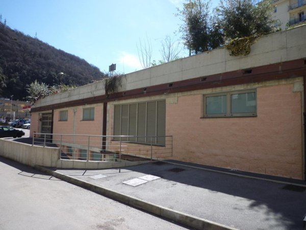 appartamento in vendita a Genova in zona Molassana