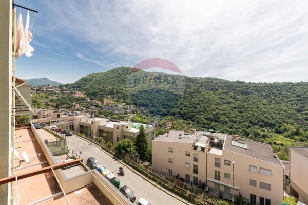 appartamento in vendita a Genova in zona San Gottardo/Sant'Eusebio