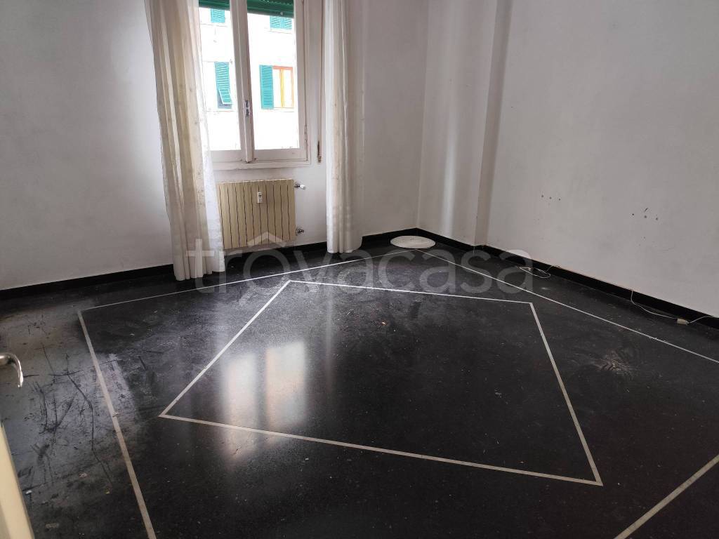appartamento in vendita a Genova in zona Marassi