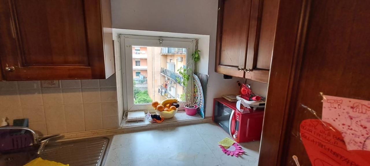 appartamento in vendita a Genova in zona Rivarolo