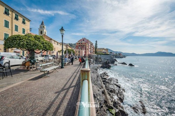 appartamento in vendita a Genova in zona Nervi