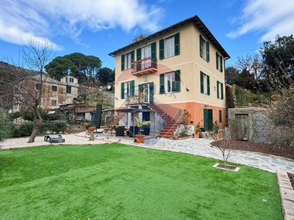 casa indipendente in vendita a Genova in zona Struppa