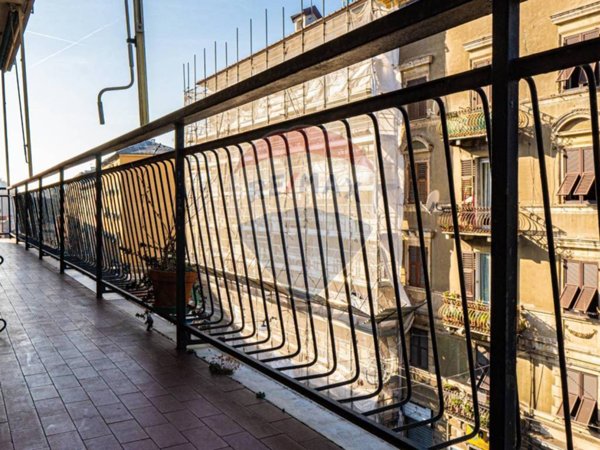 appartamento in vendita a Genova in zona Rivarolo