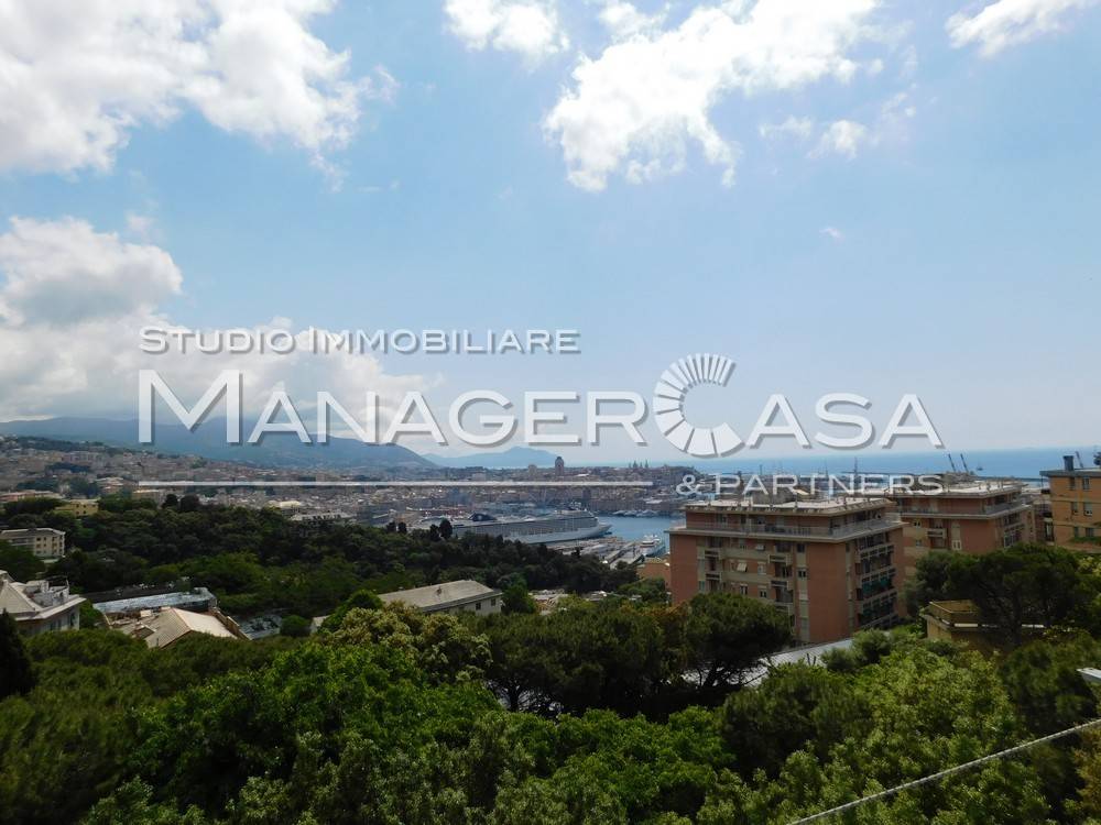 appartamento in vendita a Genova in zona San Teodoro