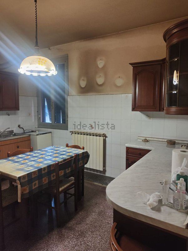 appartamento in vendita a Genova in zona Rivarolo