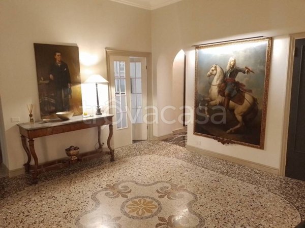 appartamento in vendita a Genova in zona Centro Storico