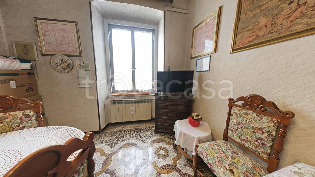 appartamento in vendita a Genova in zona Marassi