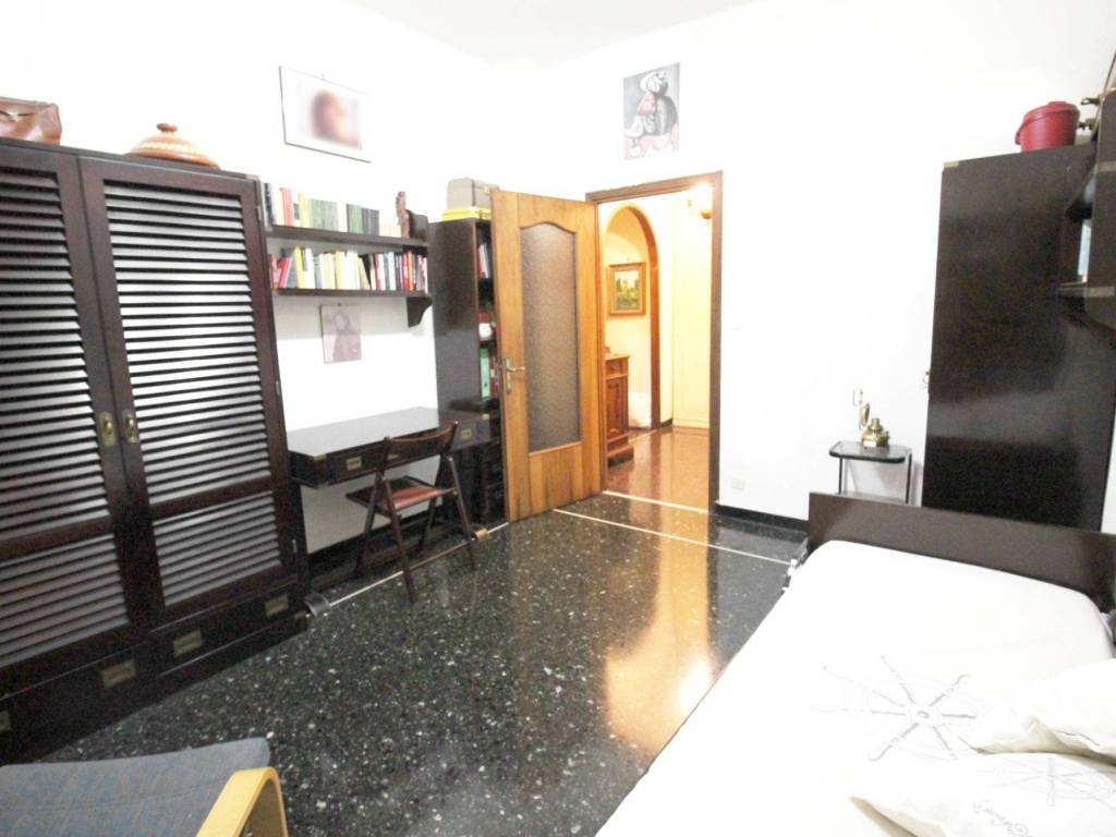 appartamento in vendita a Genova in zona Marassi