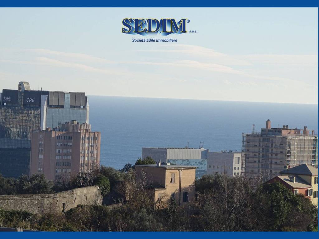 appartamento in vendita a Genova in zona Sampierdarena
