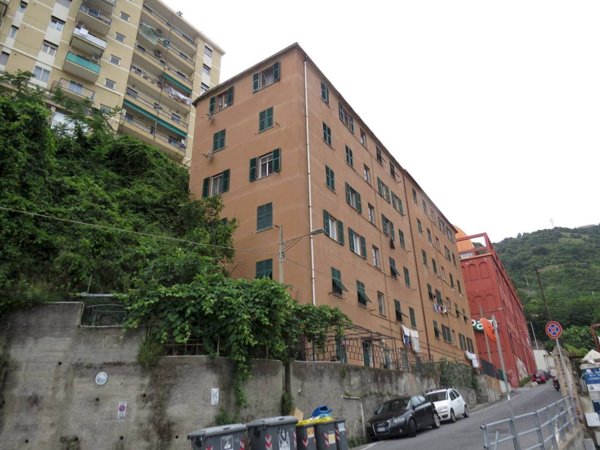 appartamento in vendita a Genova in zona Lagaccio / Granarolo