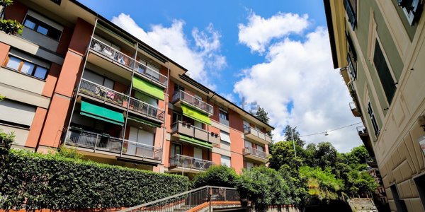 appartamento in vendita a Genova in zona Sampierdarena