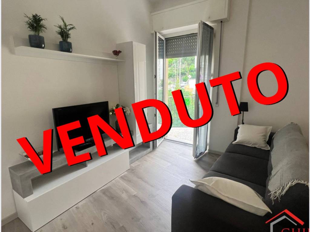 appartamento in vendita a Genova in zona Sestri Ponente