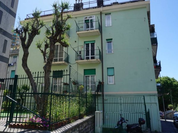 appartamento in vendita a Genova in zona San Benigno