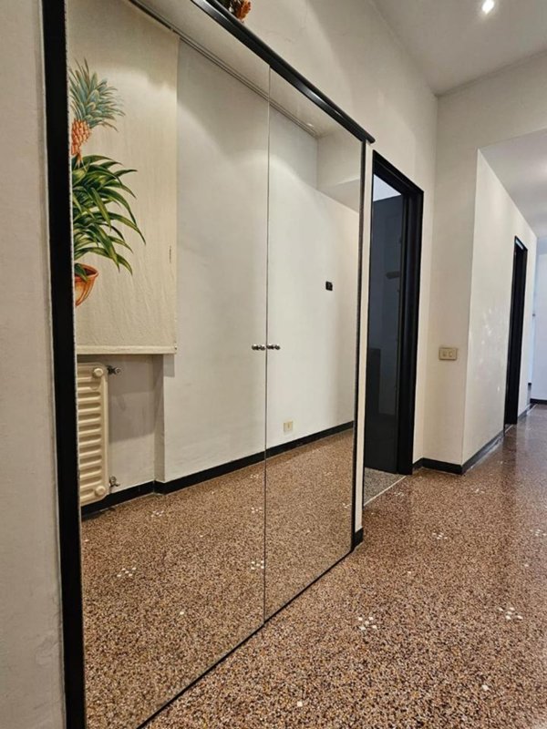appartamento in vendita a Genova in zona Pegli