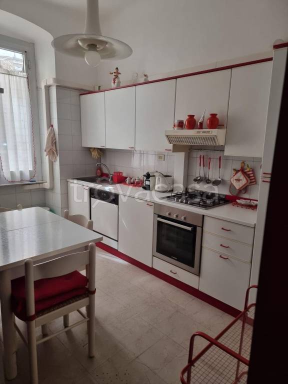 appartamento in vendita a Genova in zona Castelletto