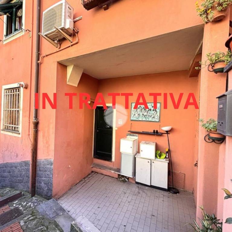 casa indipendente in vendita a Genova