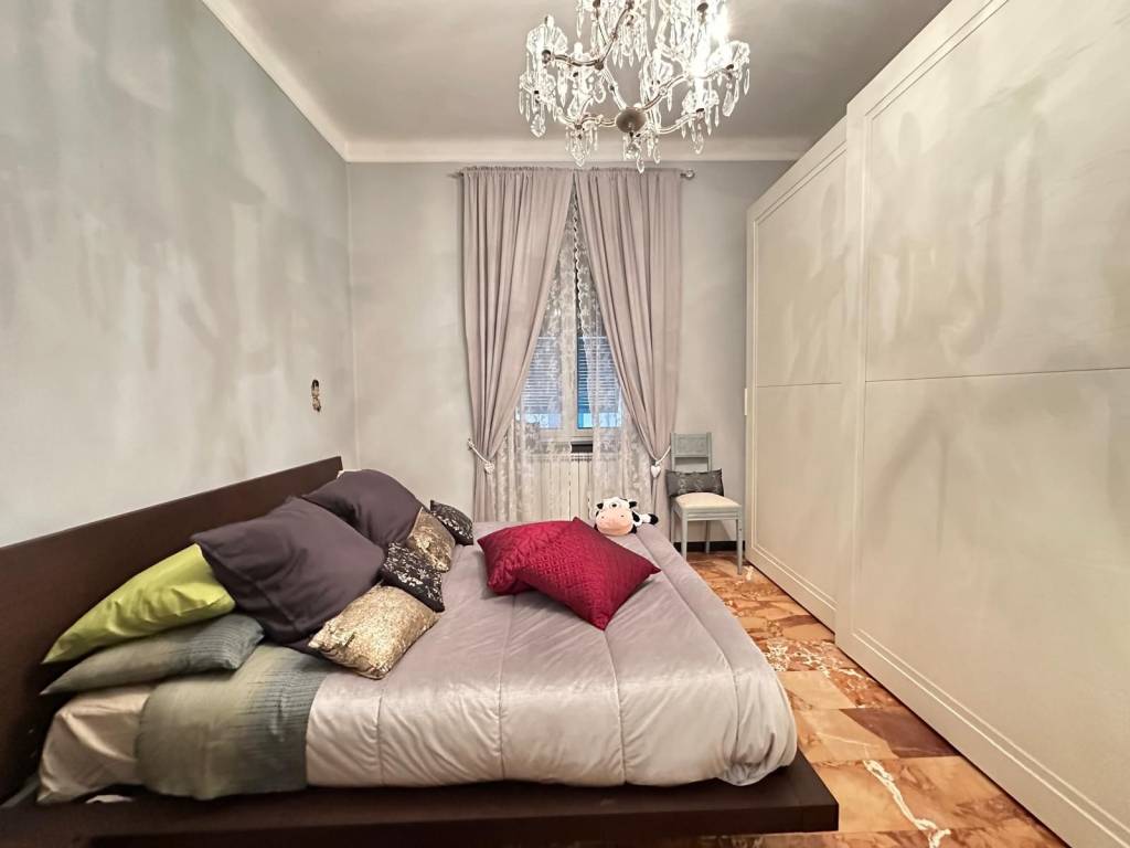 appartamento in vendita a Genova in zona Quezzi