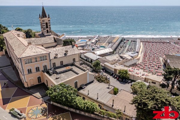 casa indipendente in vendita a Genova