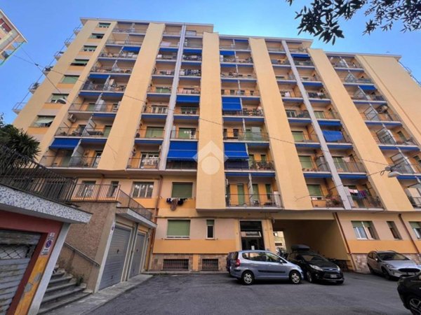 appartamento in vendita a Genova in zona Marassi