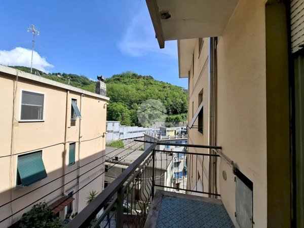 appartamento in vendita a Genova in zona Certosa