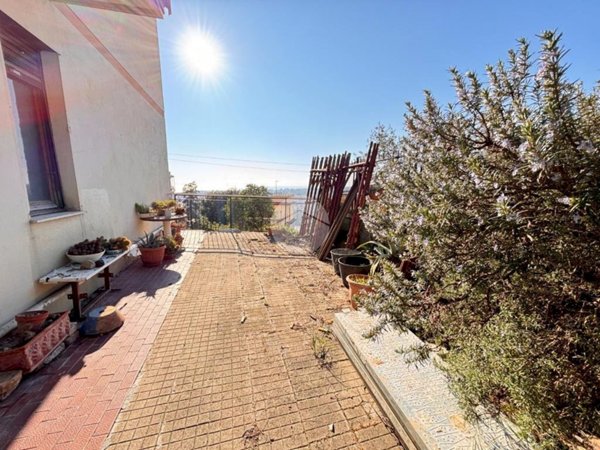 appartamento in vendita a Genova in zona San Desiderio