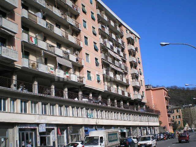 appartamento in vendita a Genova in zona Molassana