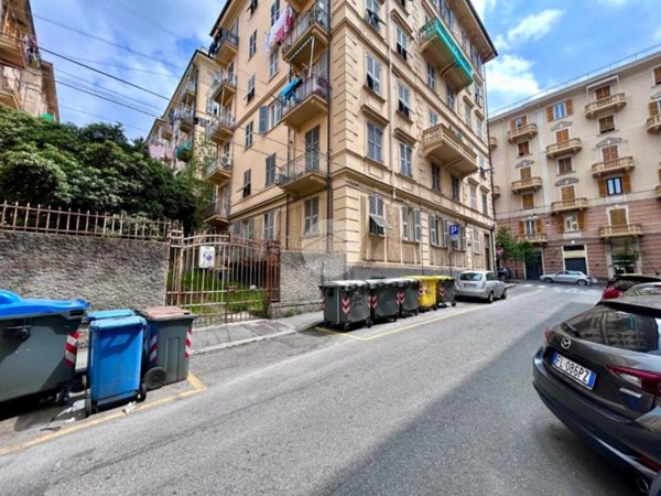 appartamento in vendita a Genova in zona Borzoli